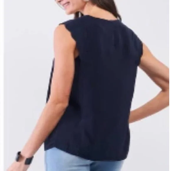 41 Hawthorn Dawney Scallop Trim Blouse - Picture 5 of 10